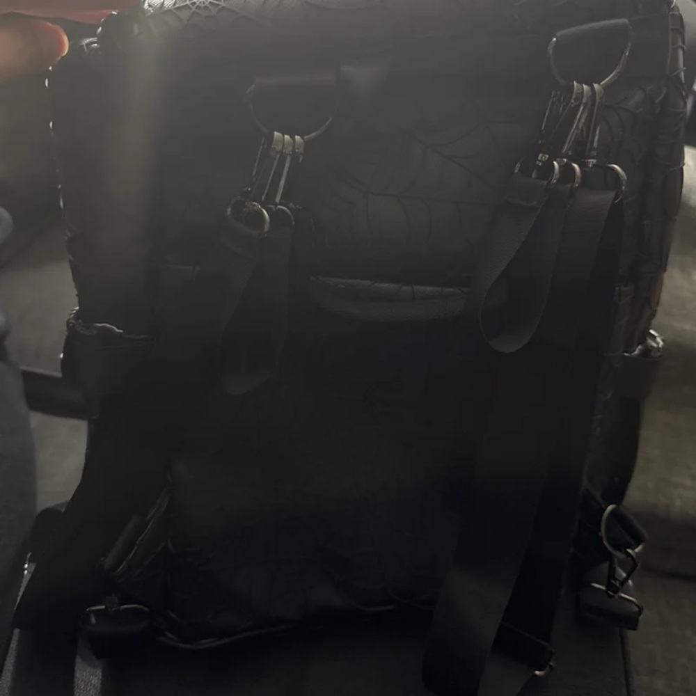 Luna DiaperBag Backstitch - Picture 5 of 7